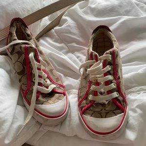 COACH TENNIS SHOES